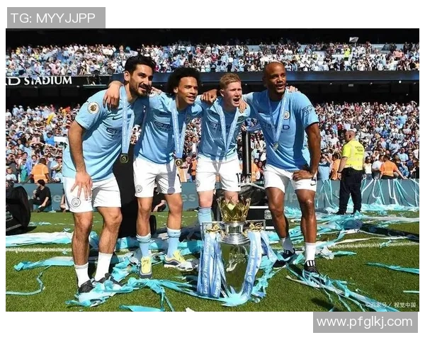 足总杯惊天冷门巴萨以4-0战胜那不勒斯引发全场狂欢集锦回顾