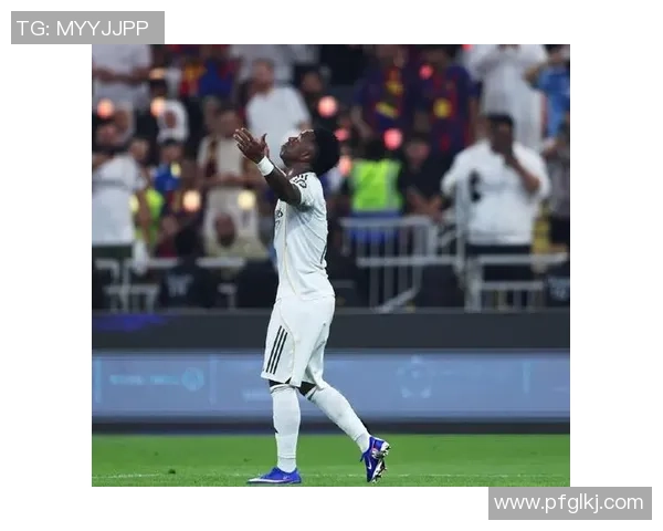 国王杯激战皇马与巴萨握手言和点球大战成焦点引发全场沸腾