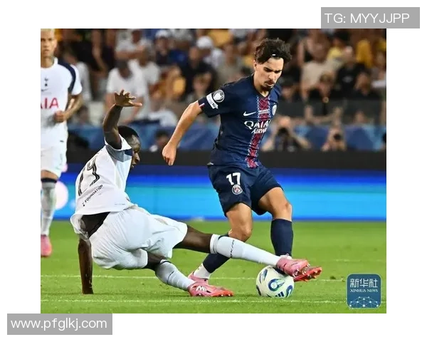 西甲热刺遭巴黎圣日耳曼逆转3-2转会传闻引发全场热议