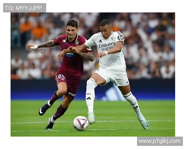 中超精彩对决皇马逆转AC米兰帽子戏法点燃全场激情