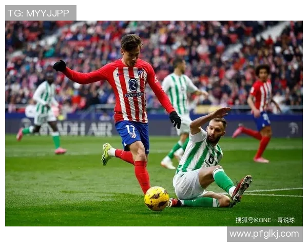 欧联杯精彩对决拜仁完胜马竞补时进球点燃全场热情与转会传闻交织