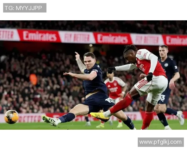 足总杯激战阿森纳与波尔图战平红牌事件引发全场热议